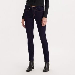 Levi’s Skinny Dark Wash Jeans 311 31x28